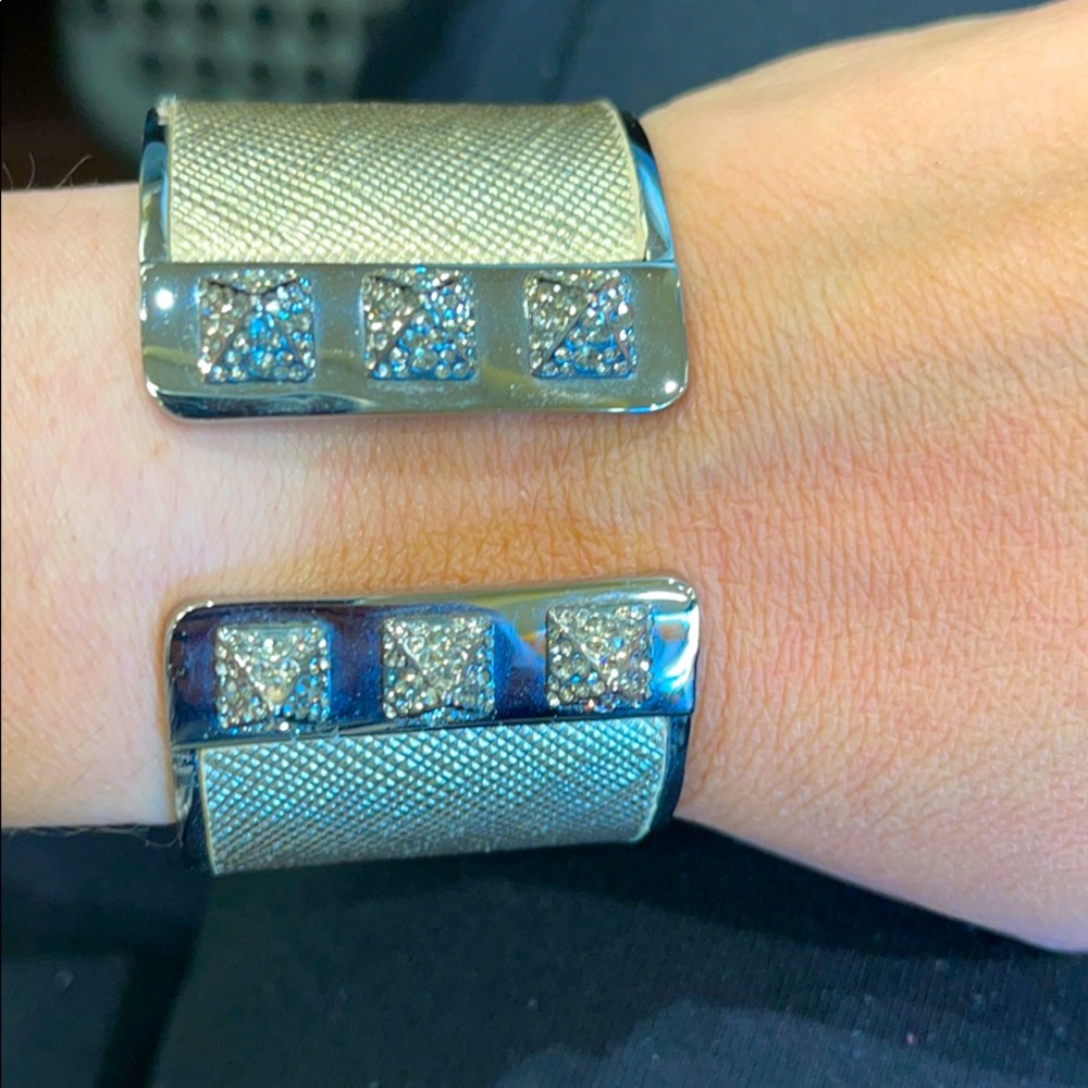 Henri Bendel bracelet